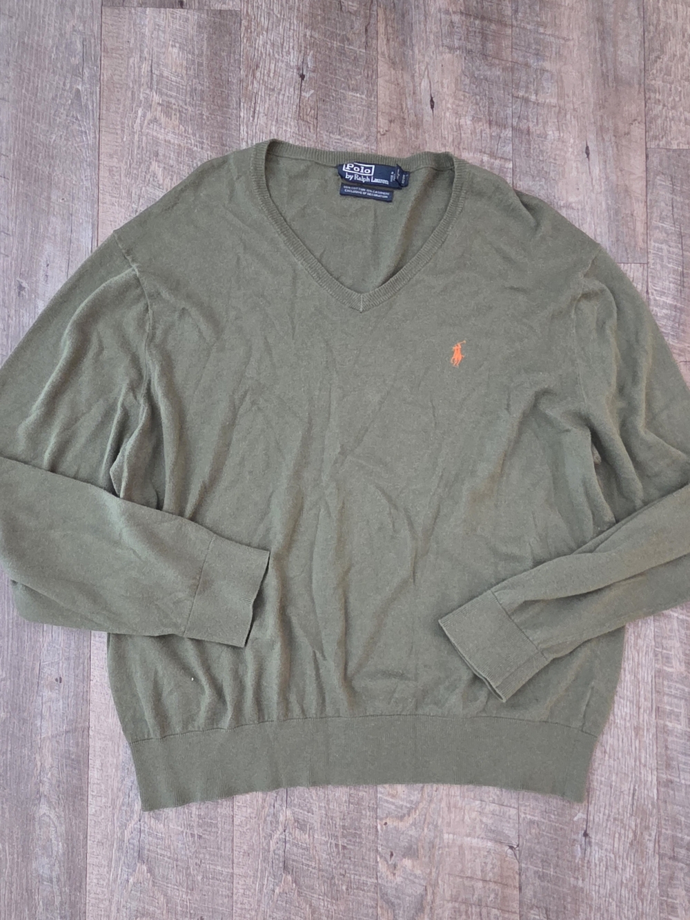 Ralph Lauren V-Neck Sweater in Olive with Cashmere Blend